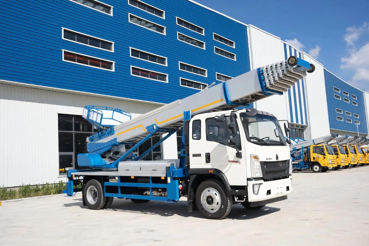 靖州出租云梯车高空作业车 建筑垃圾搬运